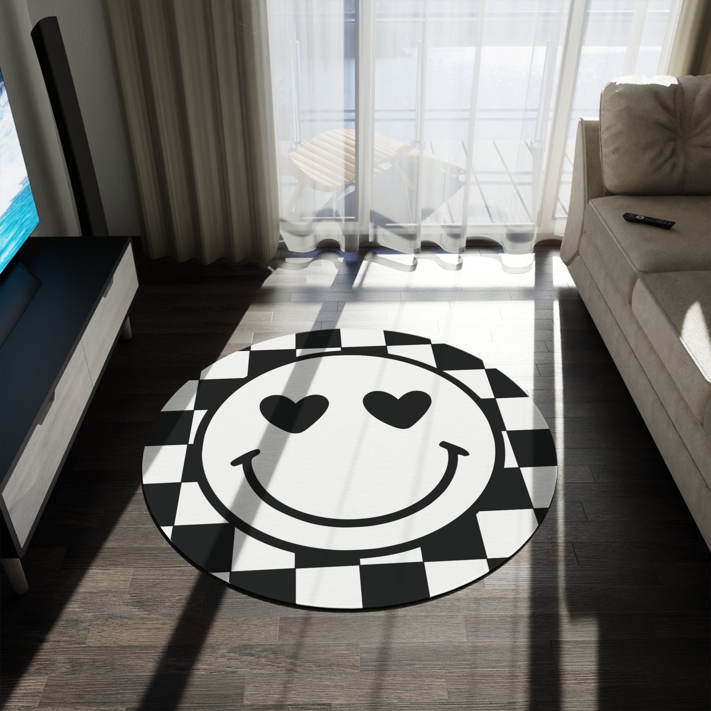 Smiley face checkered Round Rug