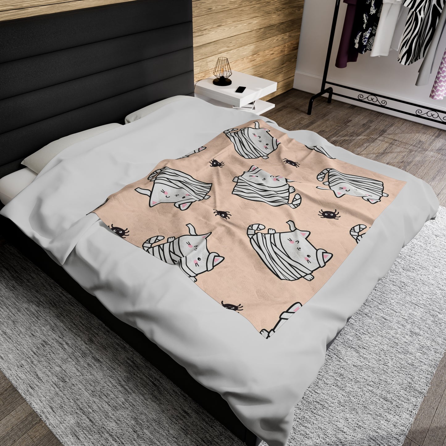 Cute Meowmy Velveteen Plush Blanket