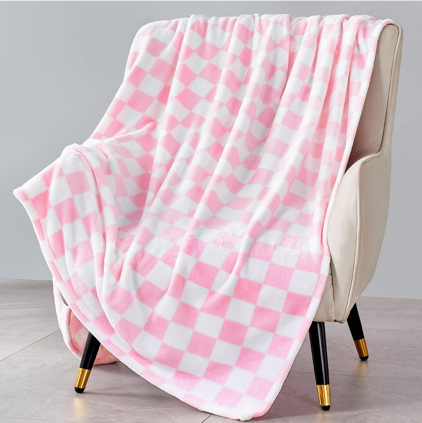 Pink and white checkered blanket 50"x60"