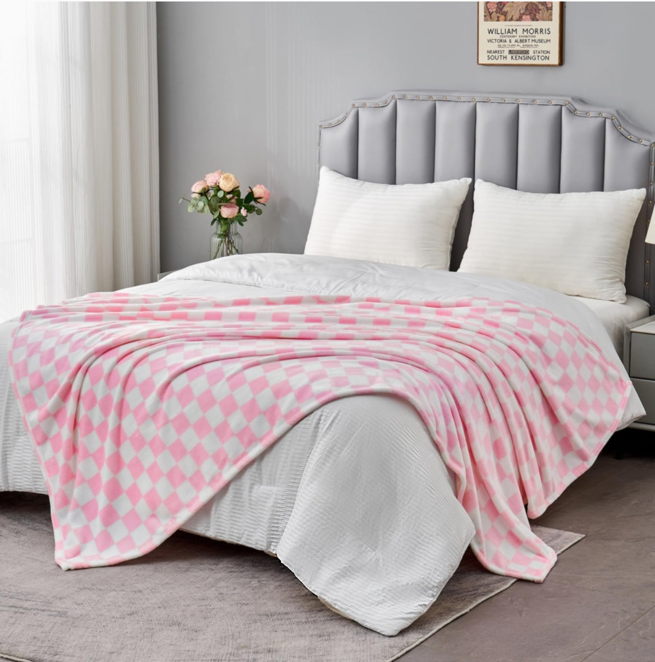 Pink and white checkered blanket 50"x60"